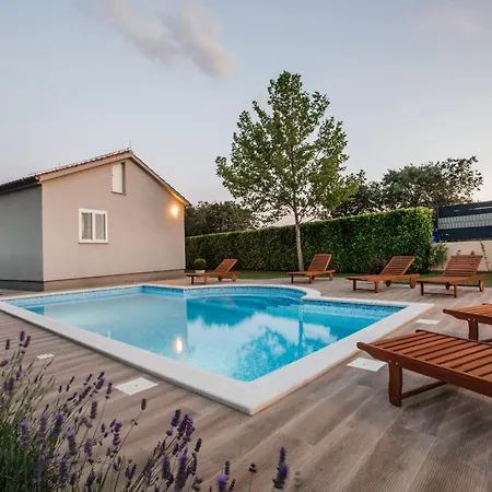 Bilic * Donji Proložac