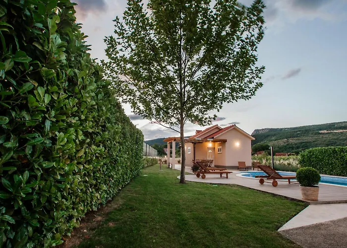 Bilić Villa